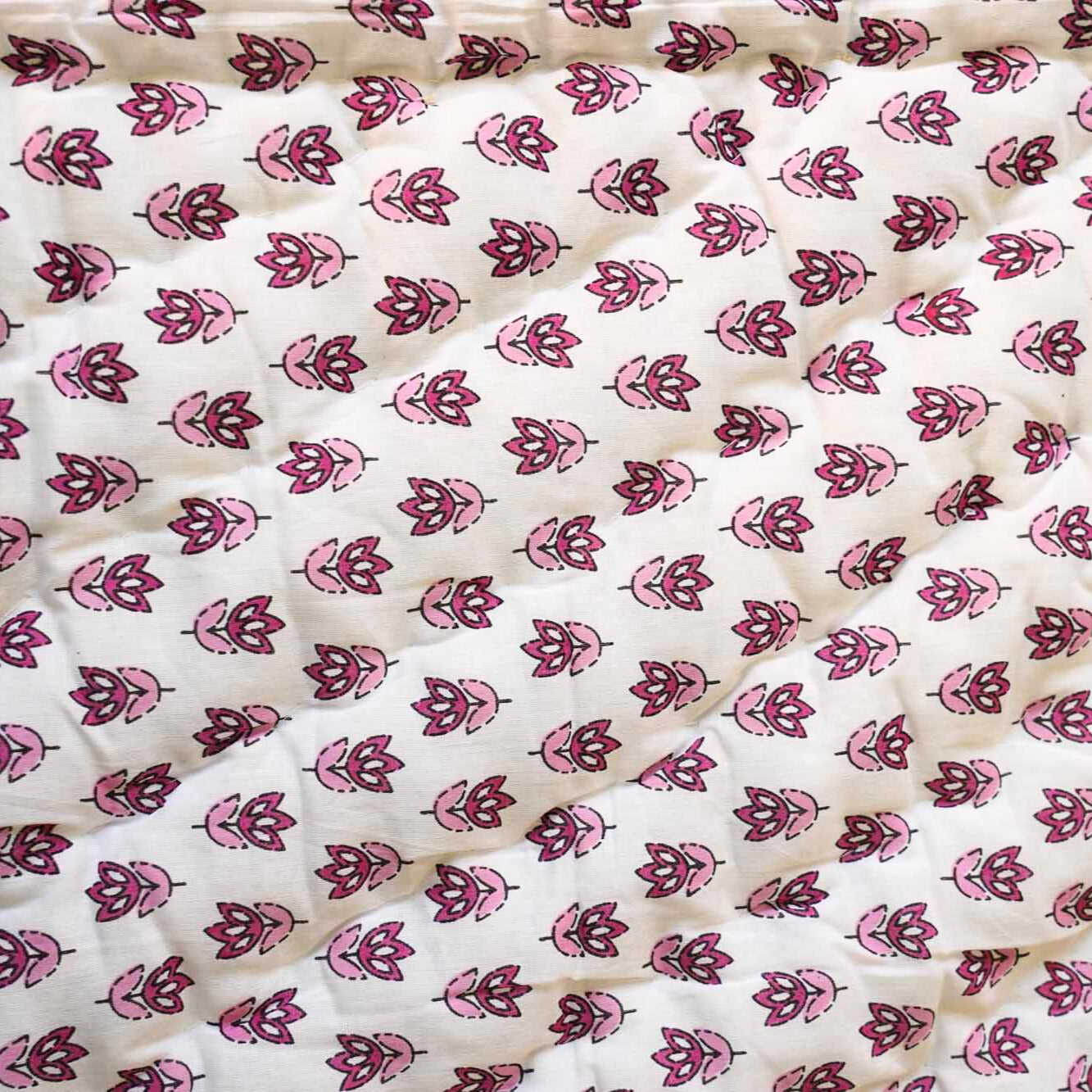 Orchid Pink - Single Bed/ Double Bed Razai/ Comforter