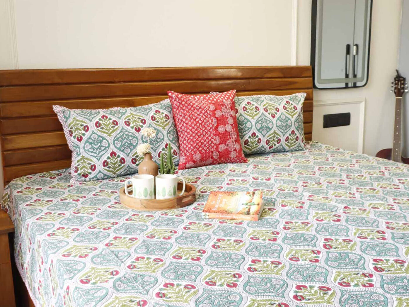 Khushi -Flat I Fitted Bedsheet (108x108 Inches)