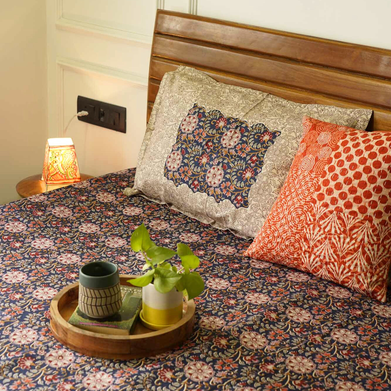 Kalamkari Chartlook - Flat I Fitted Bedsheet (108x108 Inches)
