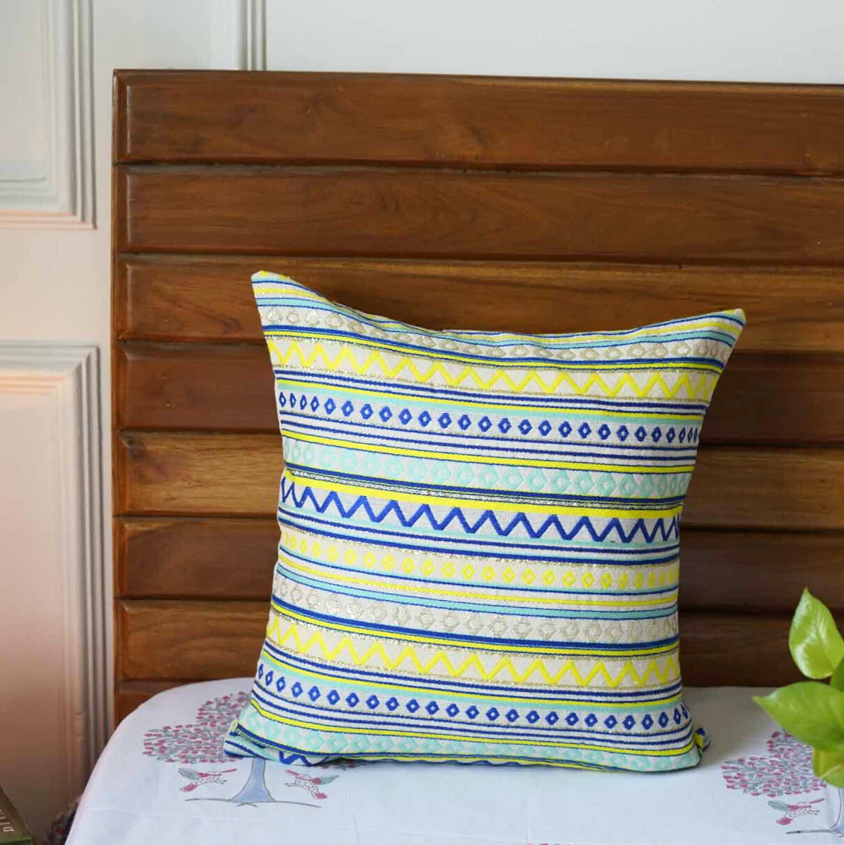 Mojito Jacquard Cushion Cover