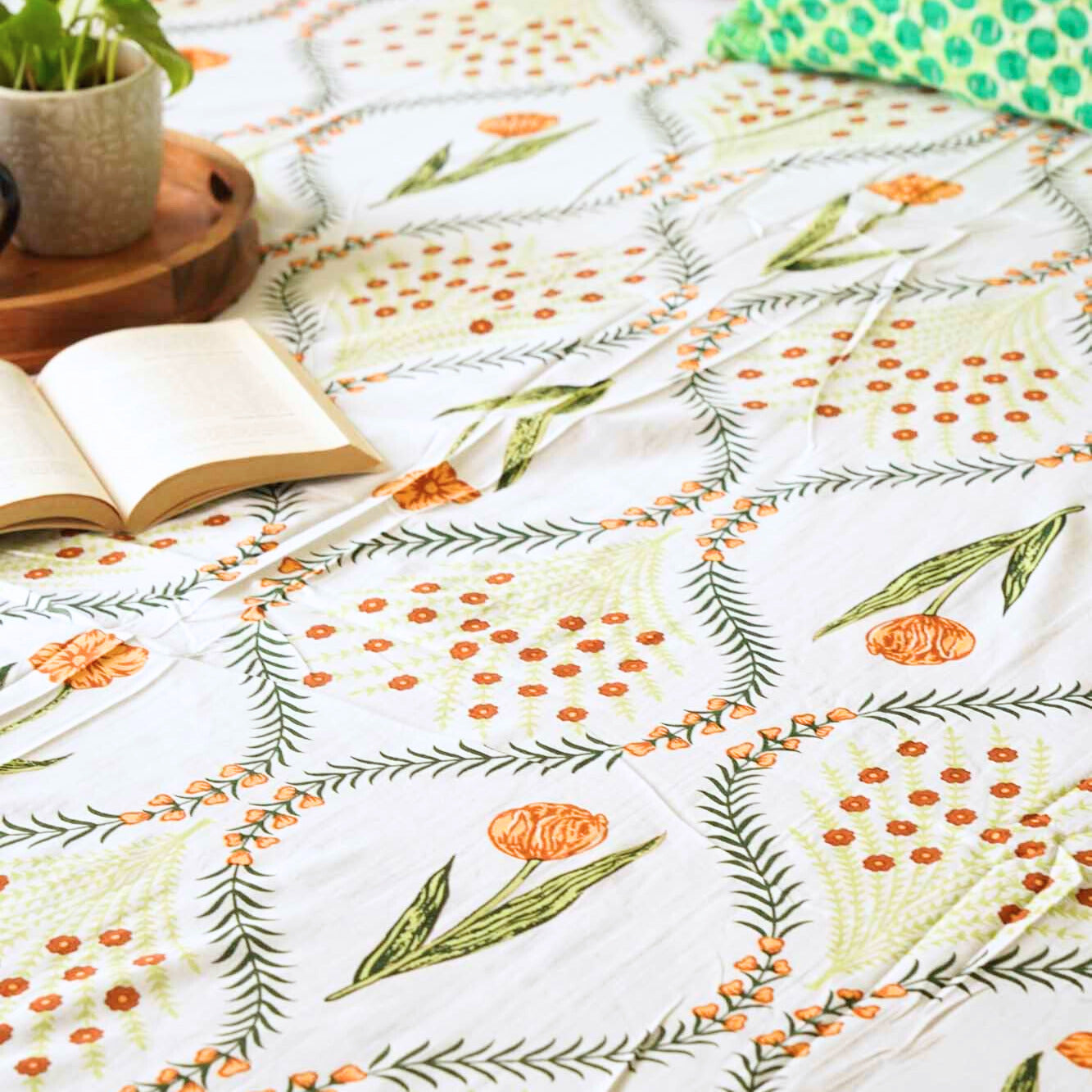 Kyaari - Flat I Fitted Bedsheet (108x108 Inches)