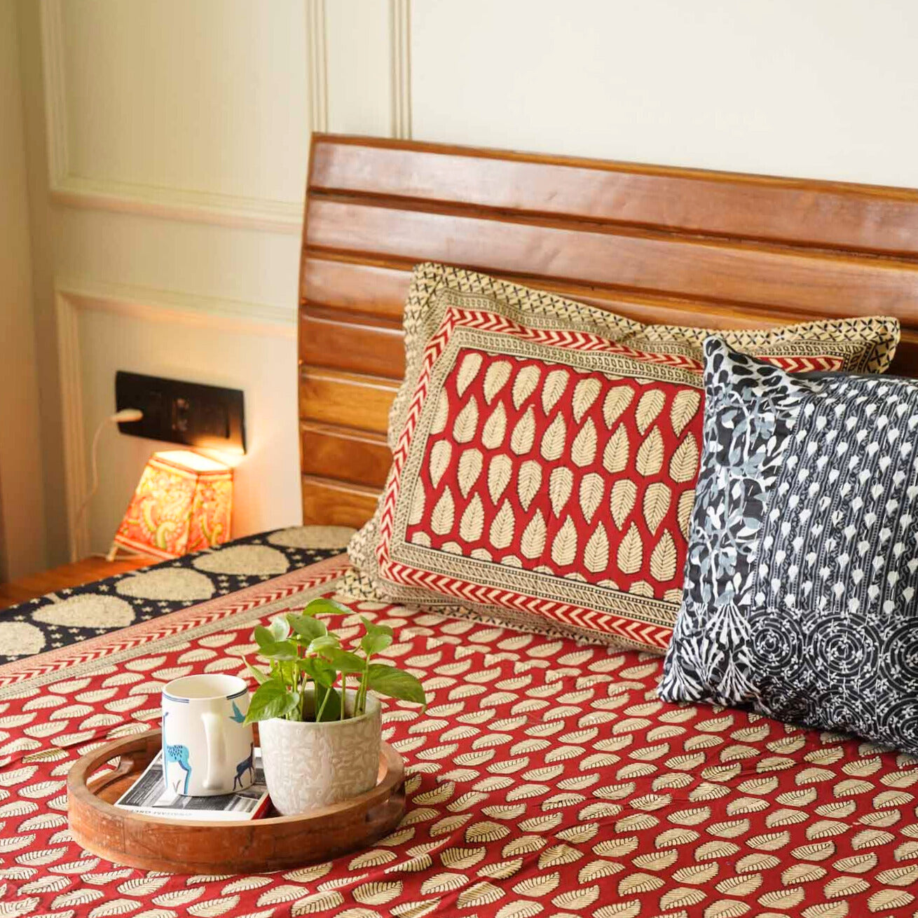 Kalamkari Red Leaf - Flat I Fitted Bedsheet (90x108 Inches)
