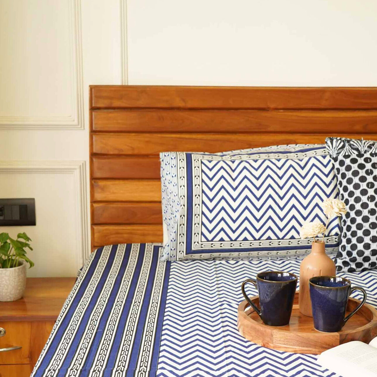 Chevron - Blue – Flat I Fitted Bedsheet (90x108 Inches)
