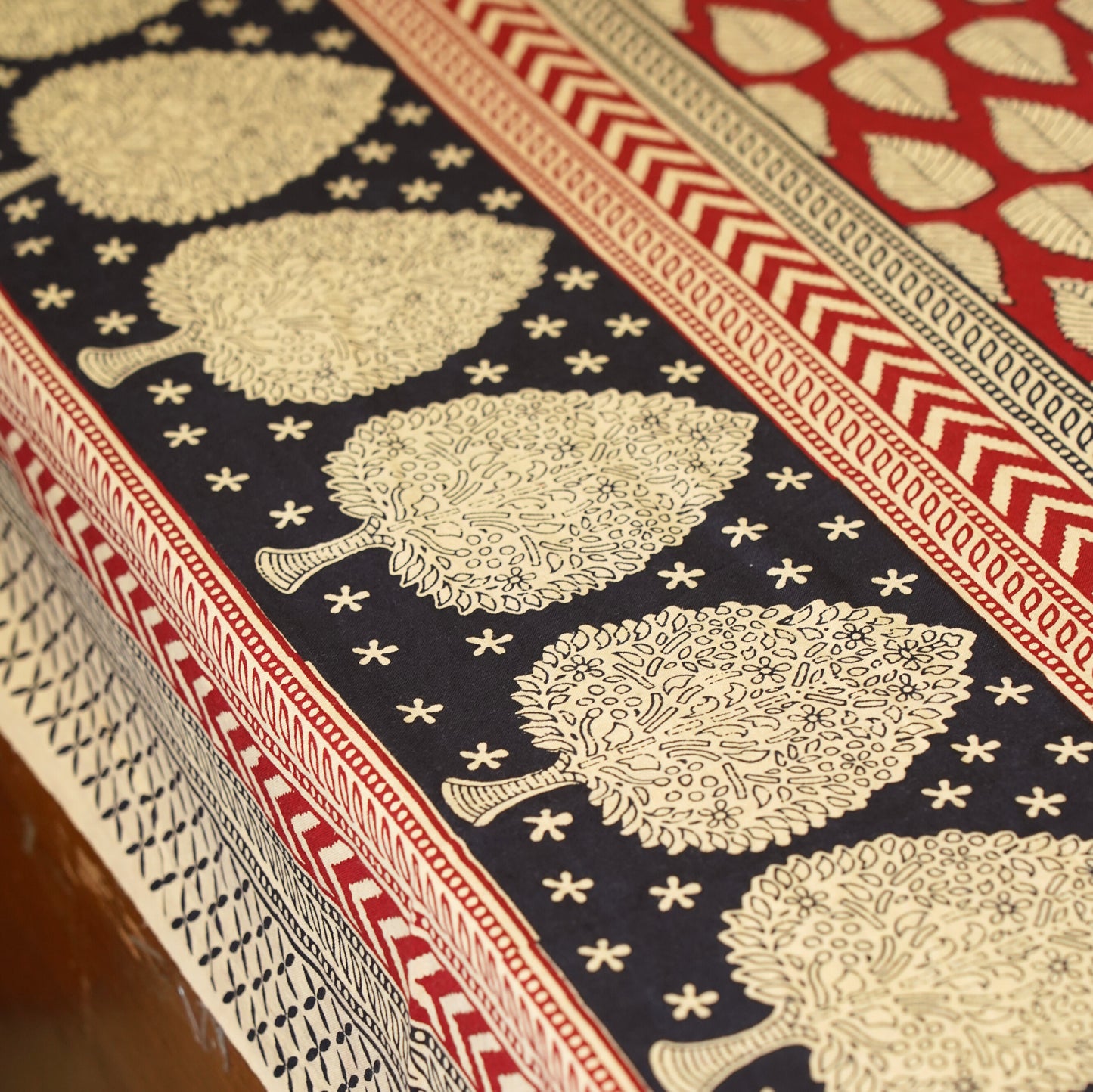 Kalamkari Red Leaf - Flat I Fitted Bedsheet (90x108 Inches)