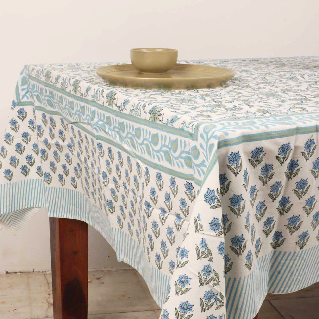Rivaayat Hand Block Six seater Dining Table Cover