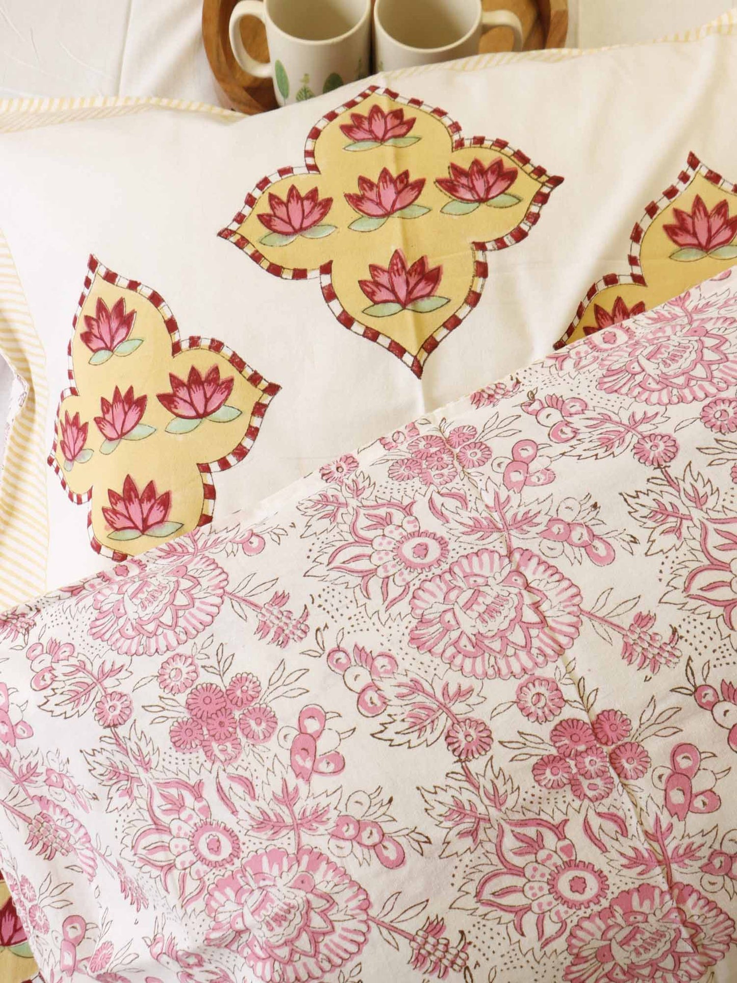 Choice of India - Hand block Bedsheet (108x108 Inches)