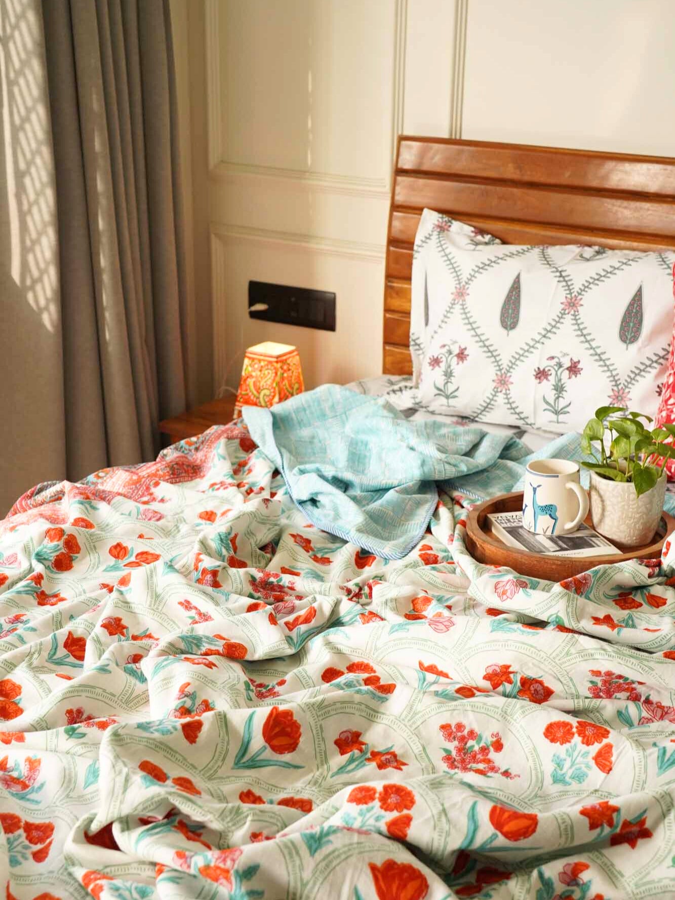 Double Bed Reversible Mul Dohar – Ambarsariya Red