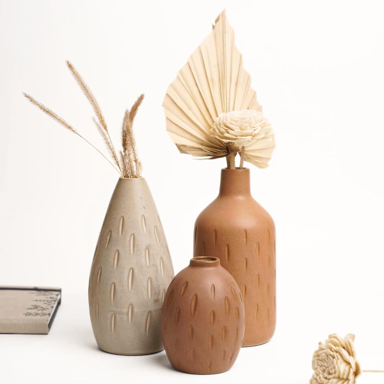 Roustique Vases set of - 3