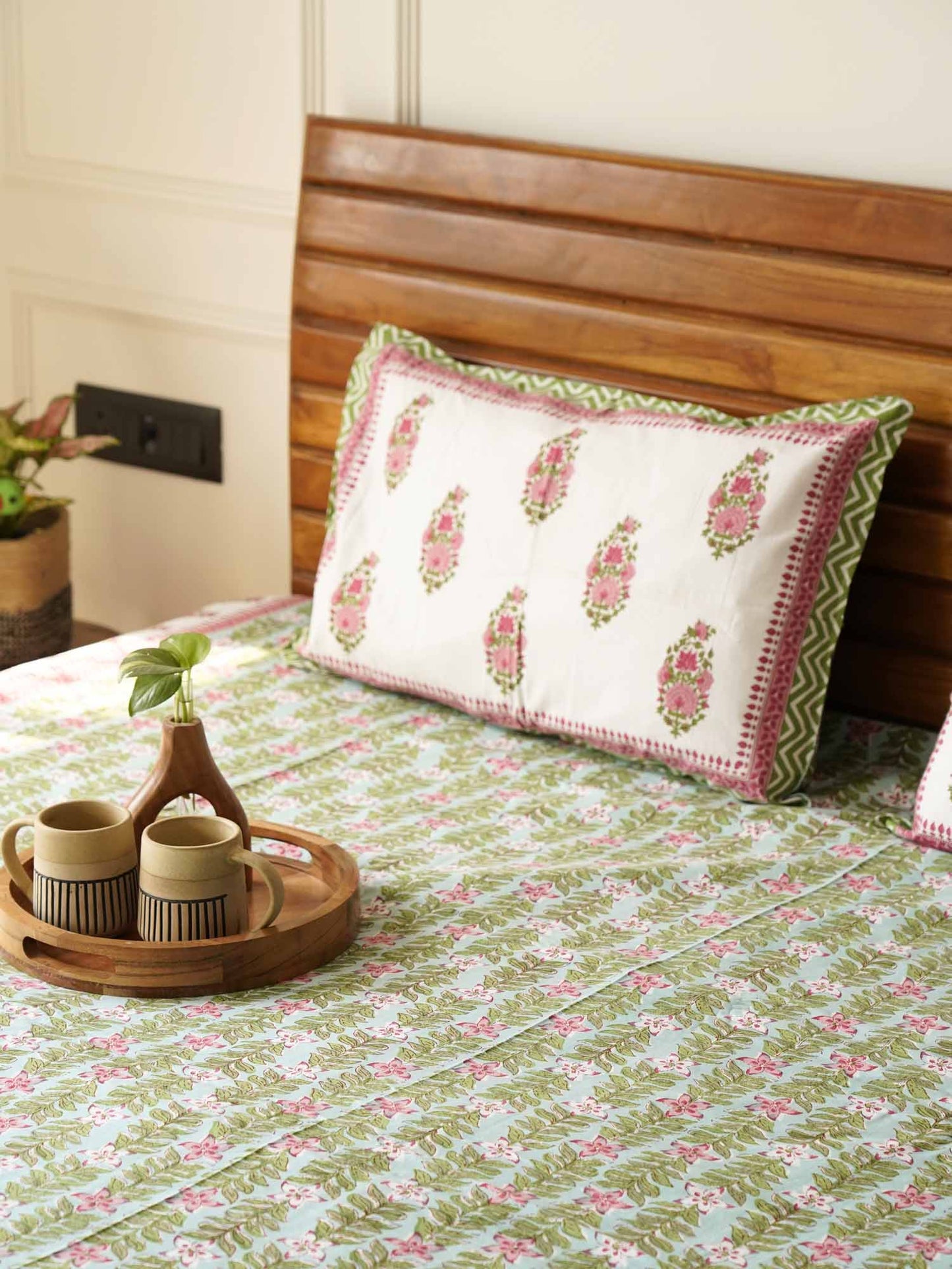 Anarkali - Green - Single bed Bedsheet (60x90 Inches)