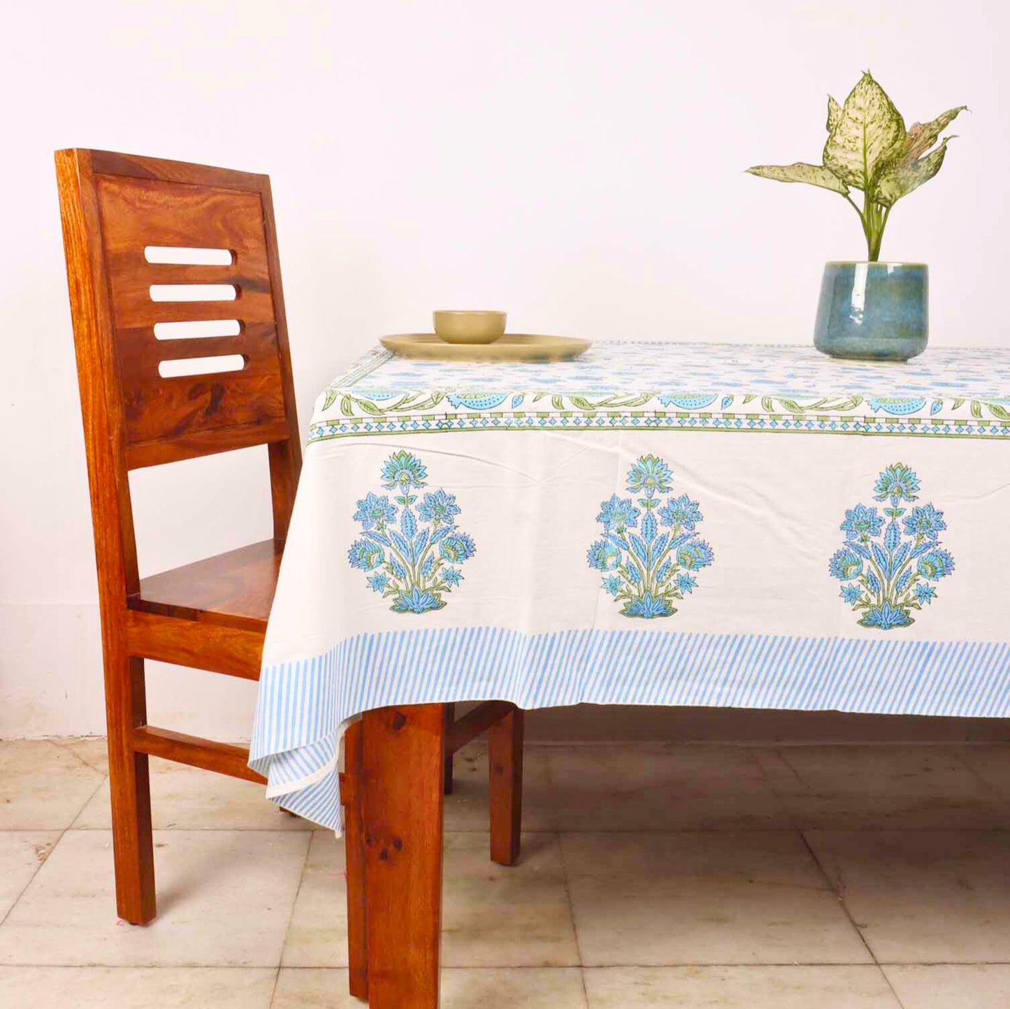 Roshni  Hand Block Six seater Dining Table Cover