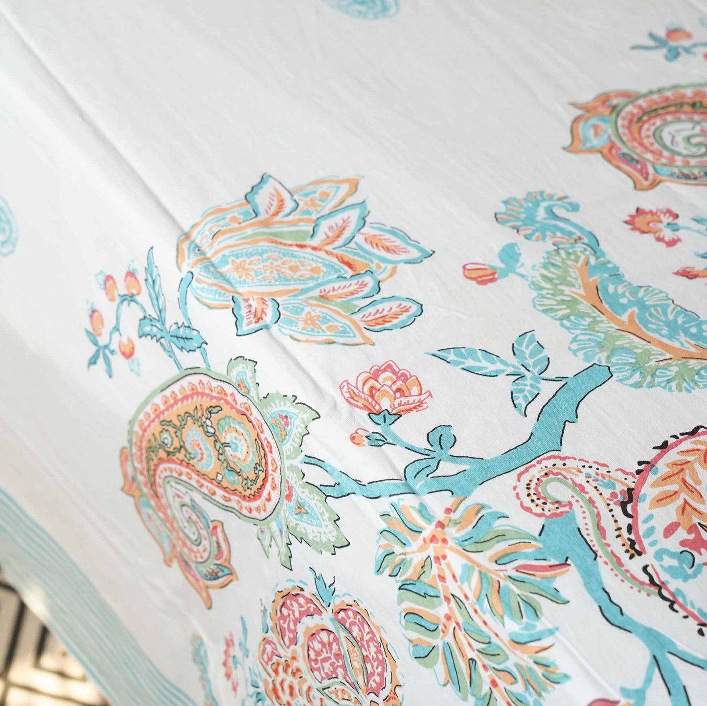 Jaal blue - Bedsheet (108x108 Inches)