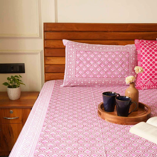 Rhombus - Pink – Flat I Fitted Bedsheet (90x108 Inches)