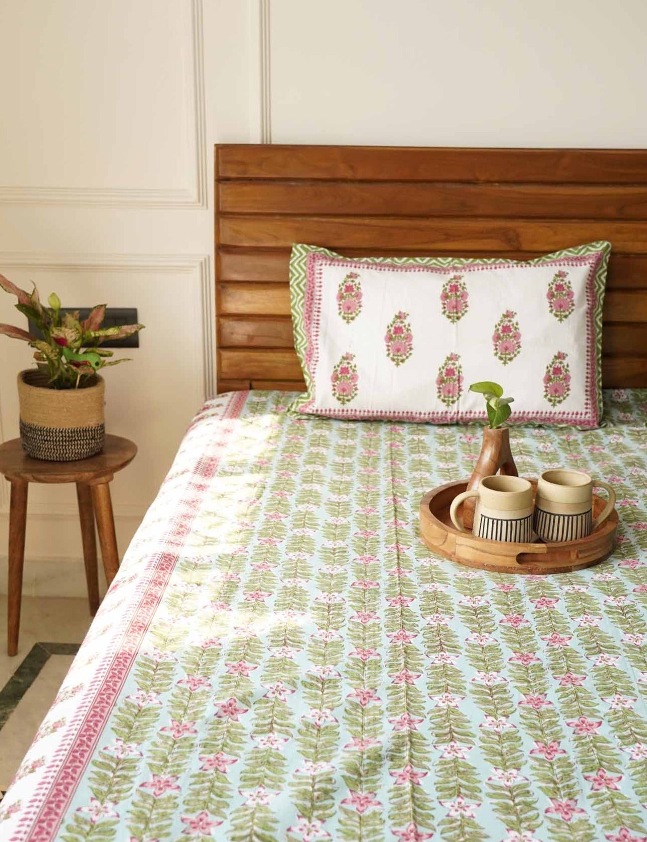 Anarkali - Green - Single bed Bedsheet (60x90 Inches)