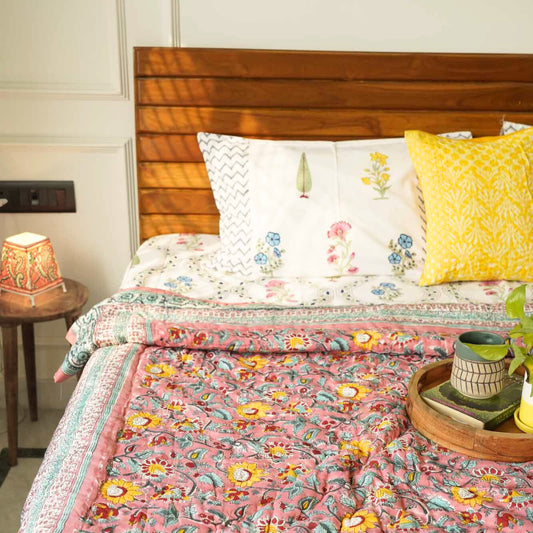 Gulabi - Handblock Razai I Comforter