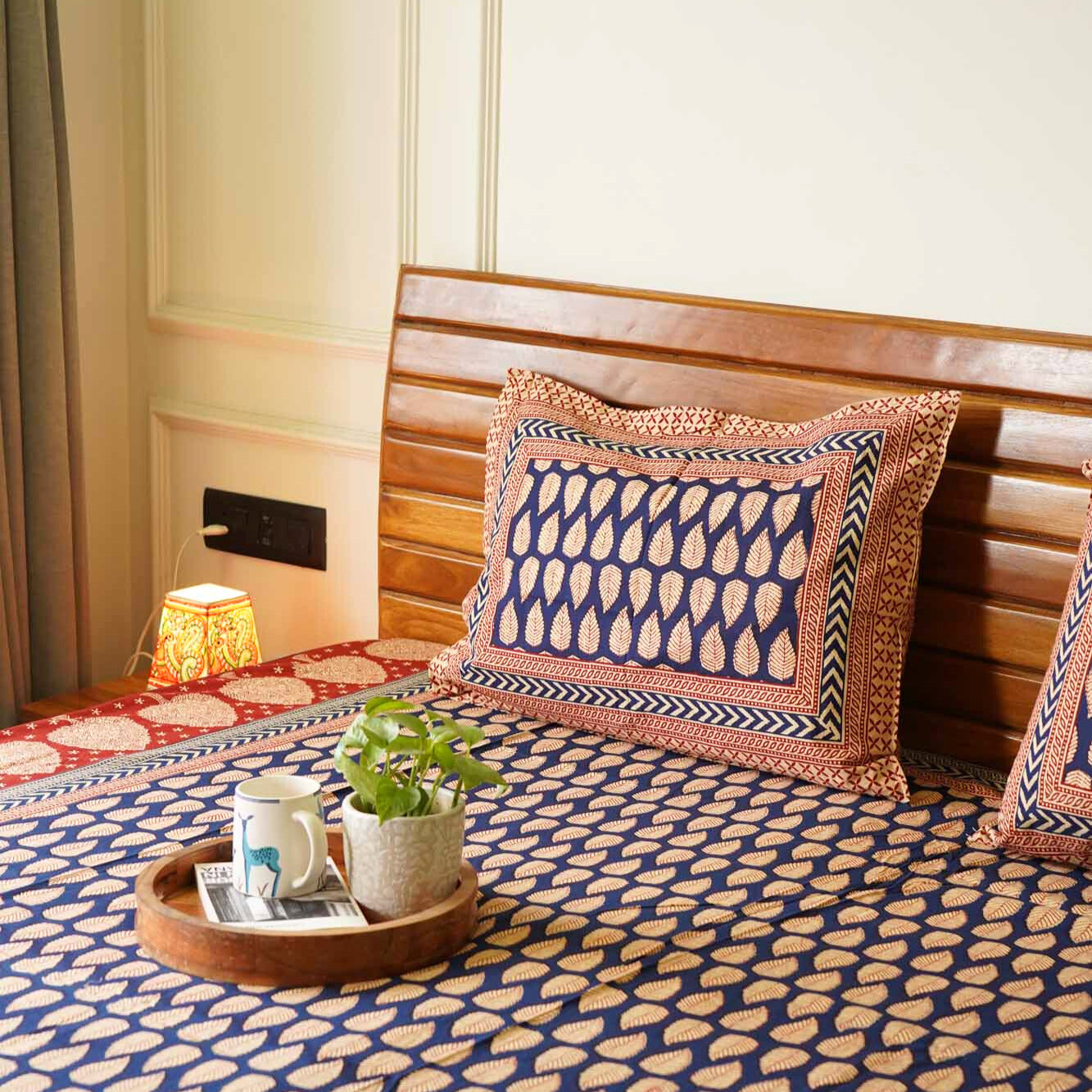 Kalamkari Blue Leaf - Flat I Fitted Bedsheet (90x108 Inches)