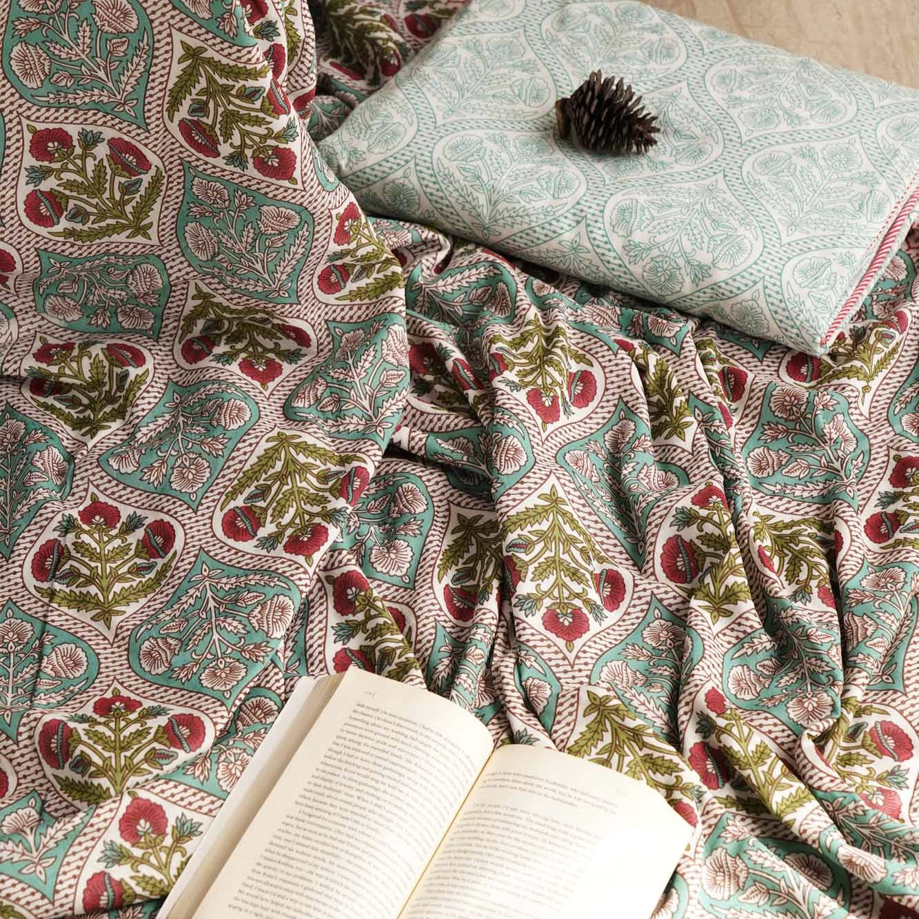 Pair of Single Bed Reversible Mul Dohar – Khushi