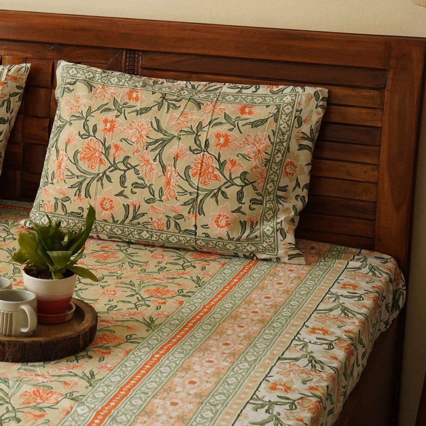 Piku - Single bed Bedsheet (60x90 Inches)
