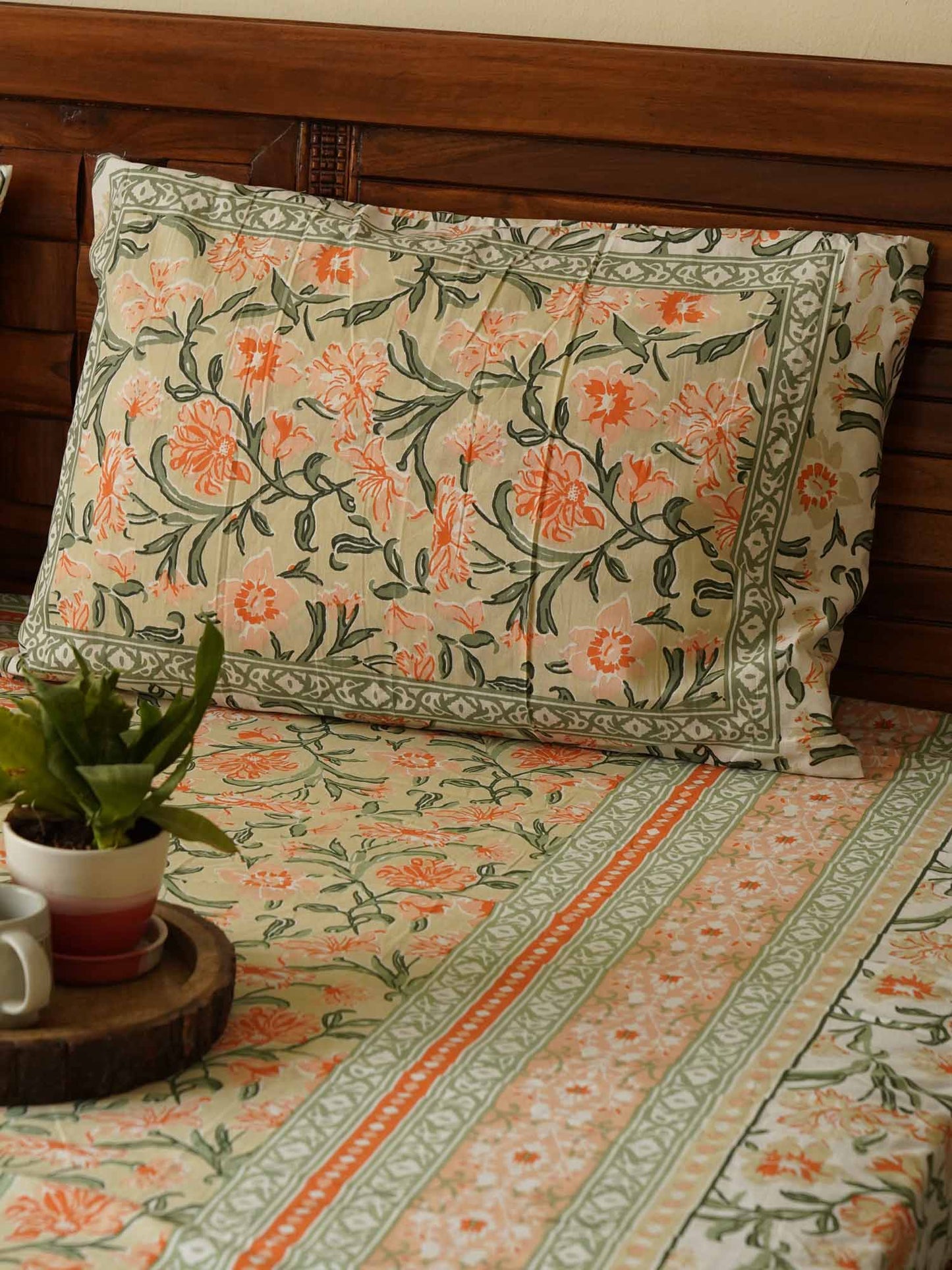 Piku - Single bed Bedsheet (60x90 Inches)