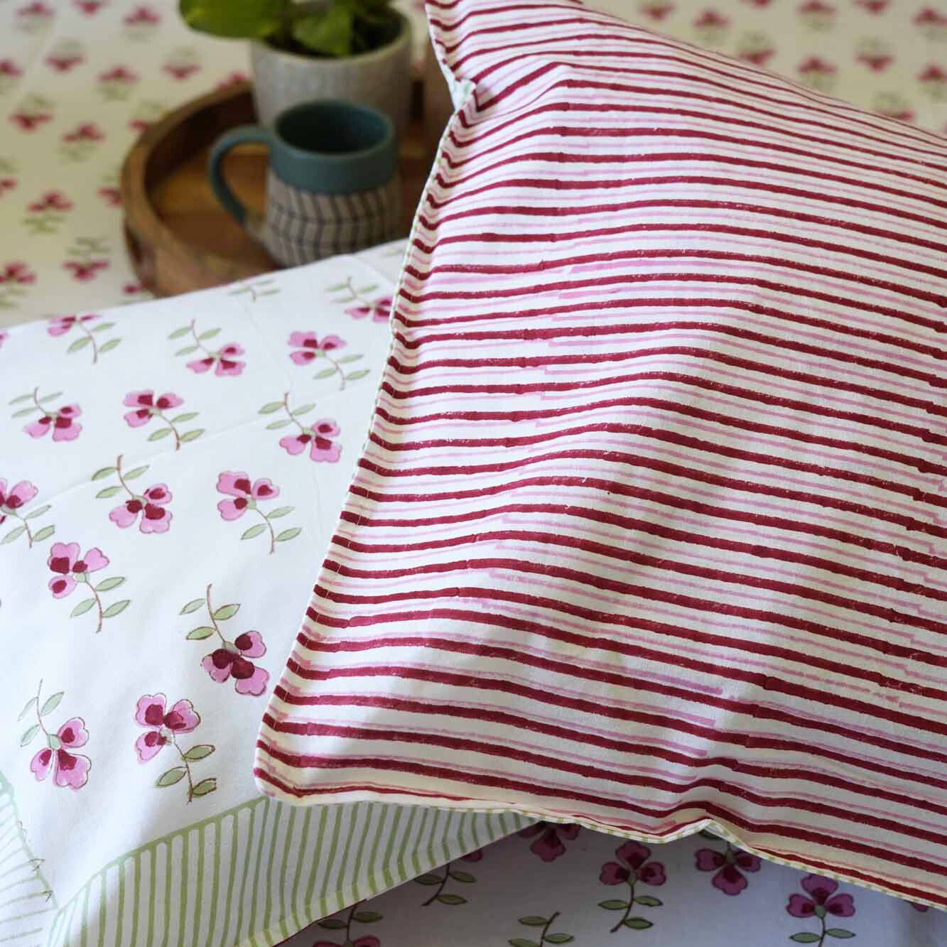 Gulabo - Hand block Bedsheet (108x108 Inches)