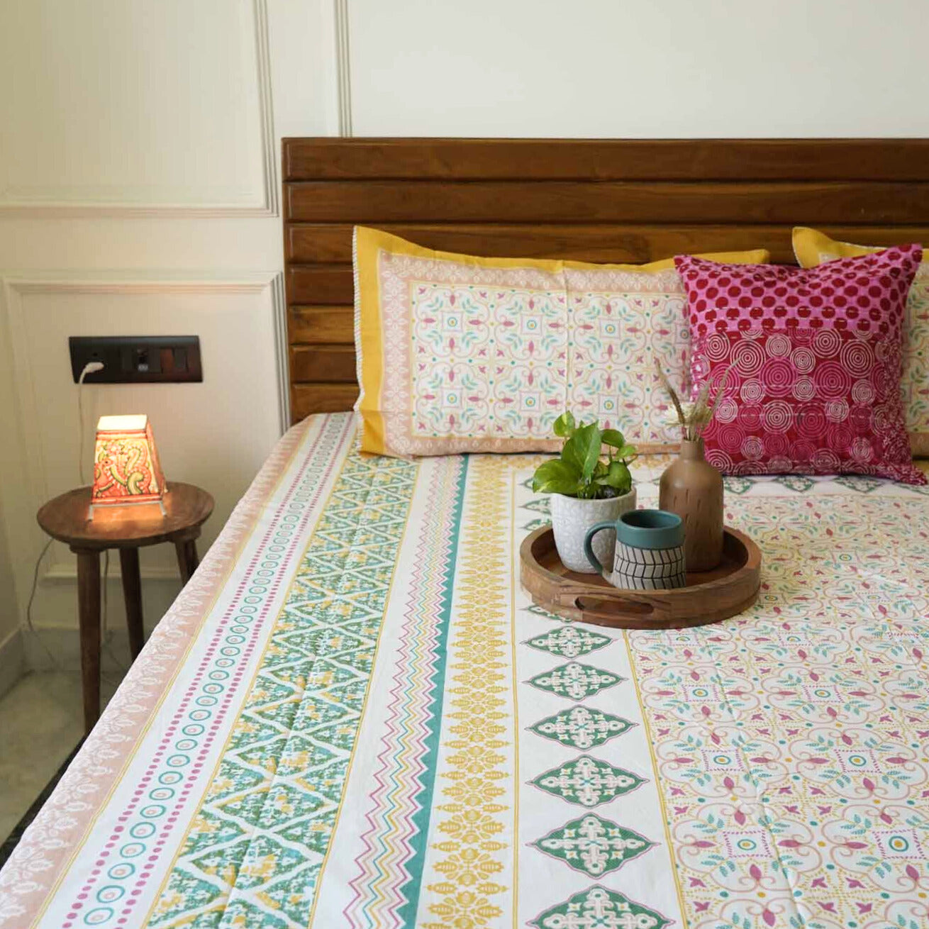Sanskriti - Flat I Fitted Bedsheet (108x108 Inches)