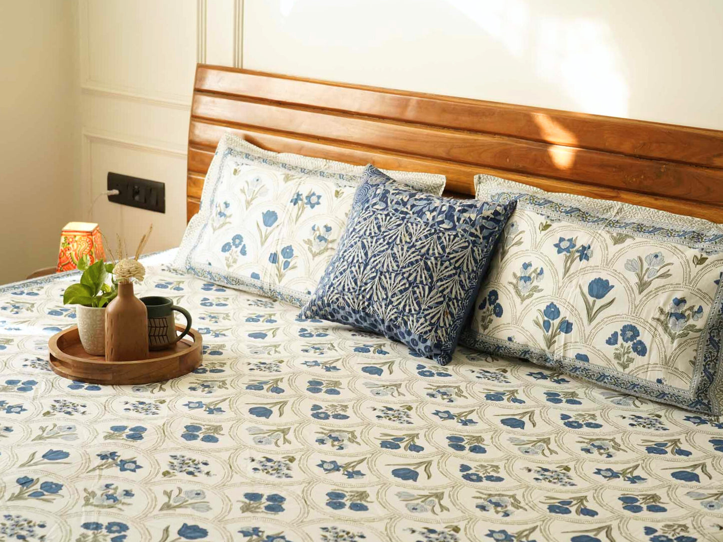 Ambarsariya - Blue - Flat I Fitted Bedsheet (90x108 Inches)