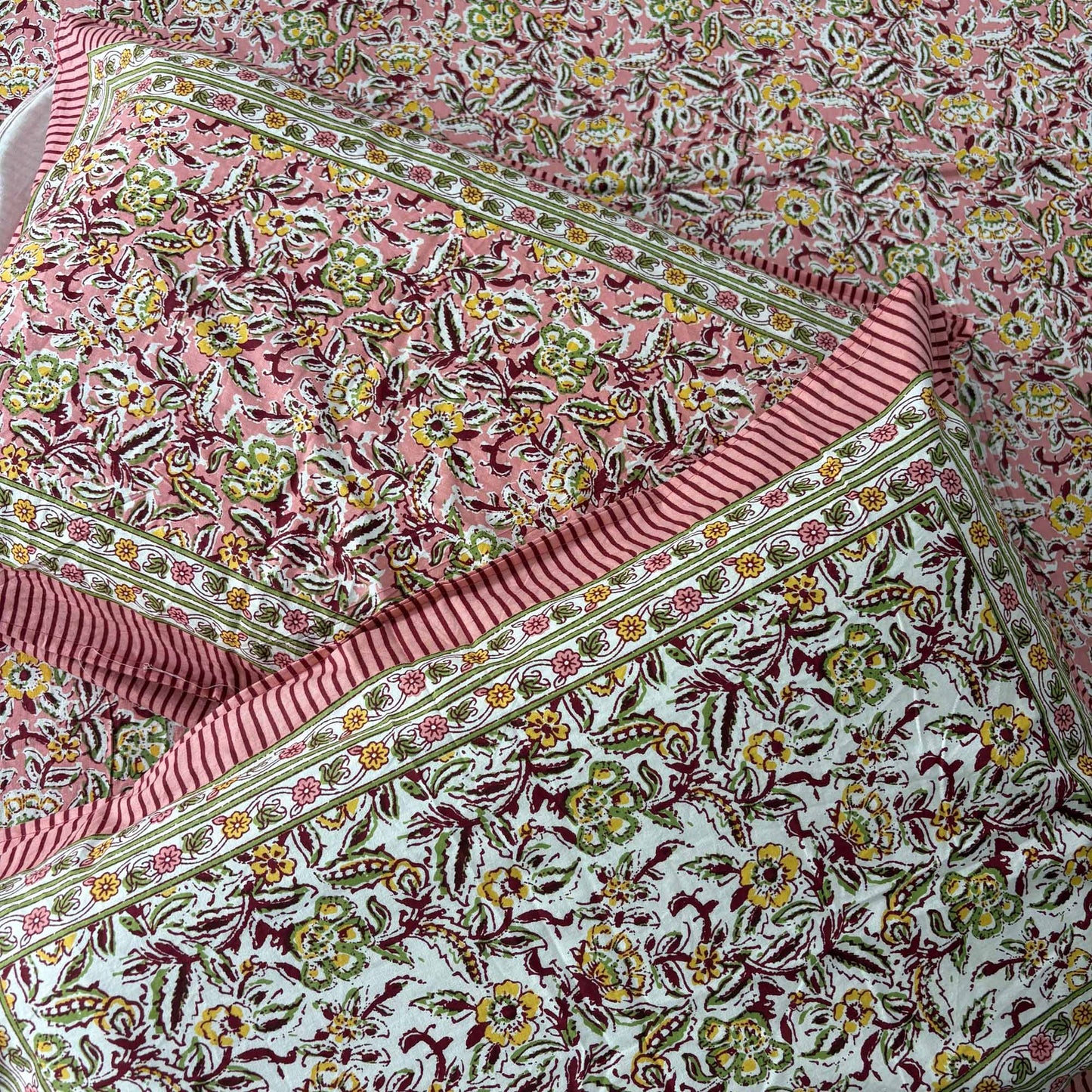 Phulwari Pink - Flat I Fitted Bedsheet (90x108 Inches)