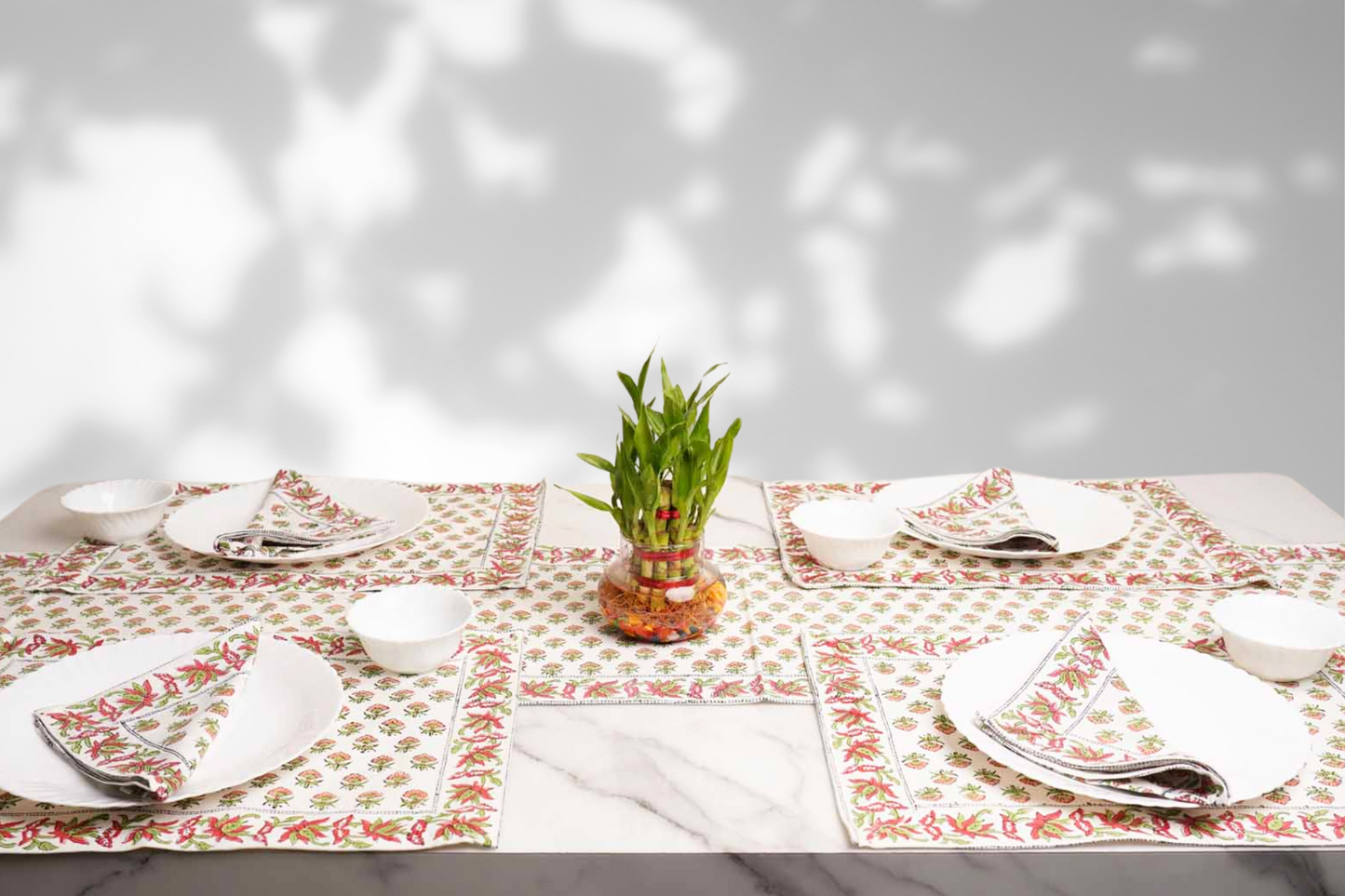 Lili - 6 Mats and 6 Napkins and runner set