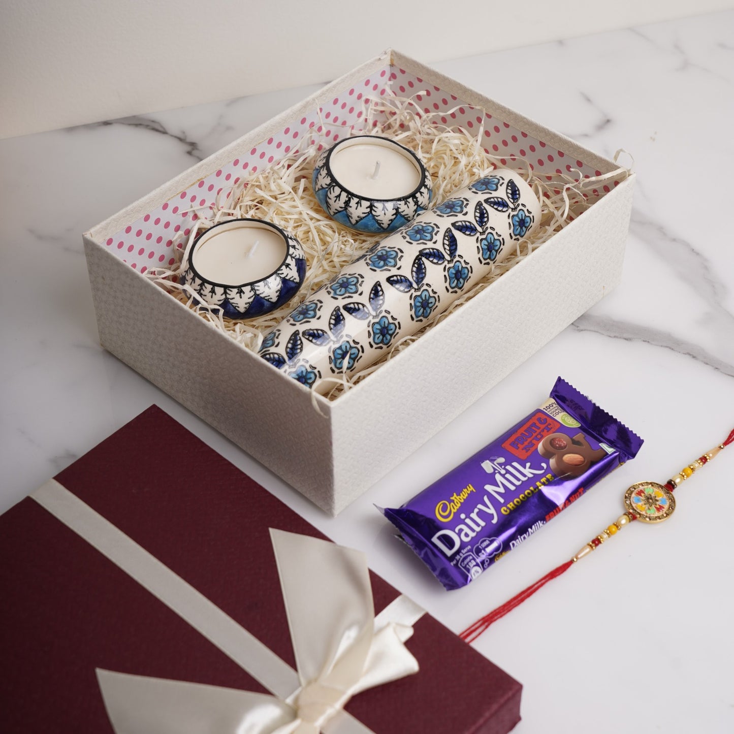 Rakhi Gift Hamper - For Decor Enthusiasts