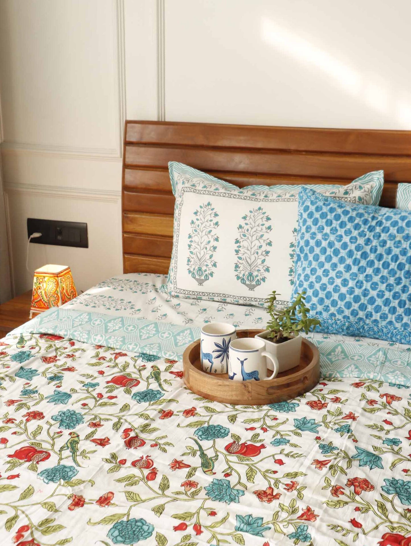 Double Bed Reversible Mul Dohar – Tota