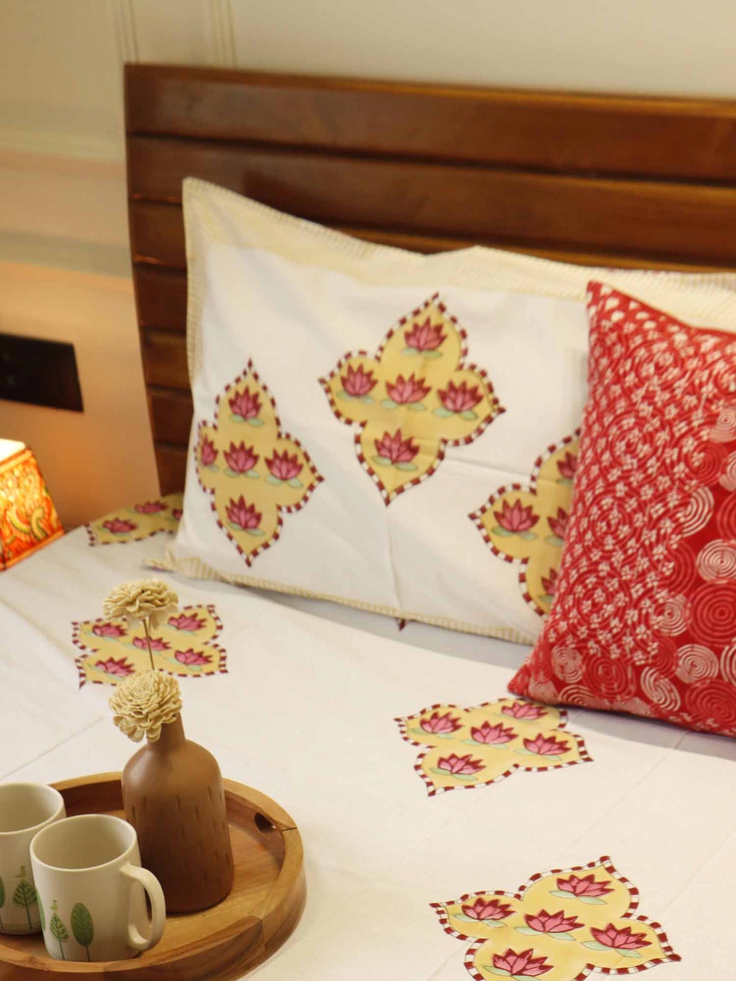 Choice of India - Hand block Bedsheet (108x108 Inches)