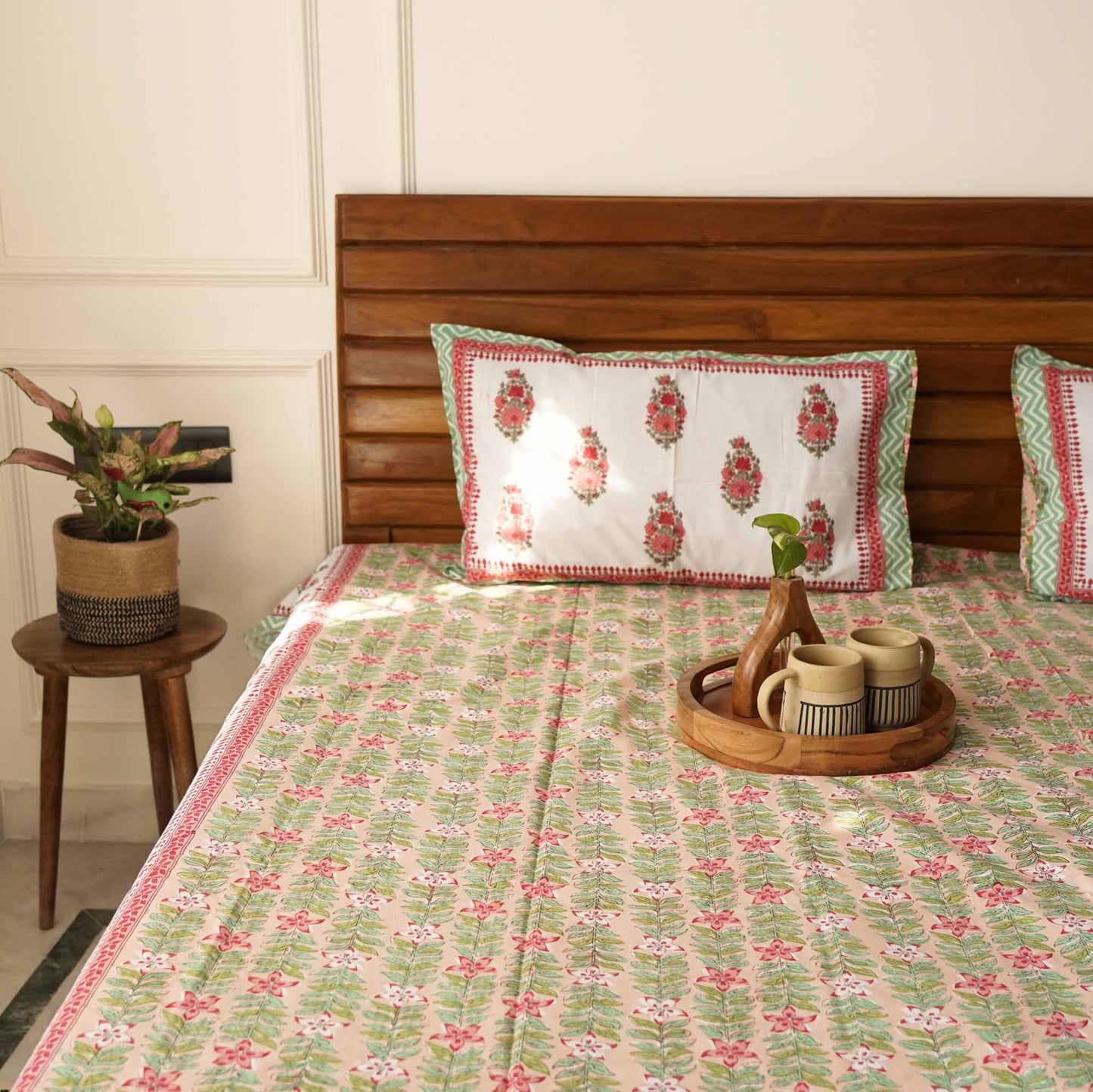 Anarkali - Peach - Flat/Fitted Bedsheet (90x108 Inches)
