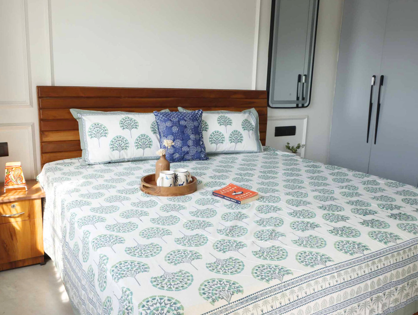 Peacock Green - Flat I Fitted Bedsheet (108x108 Inches)