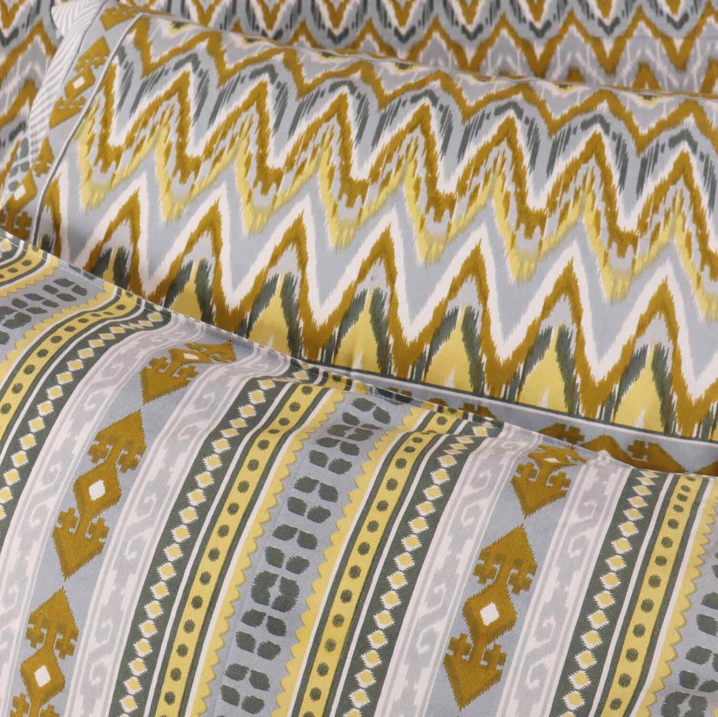 Niyati Green - Flat I Fitted Bedsheet (90x108 Inches)
