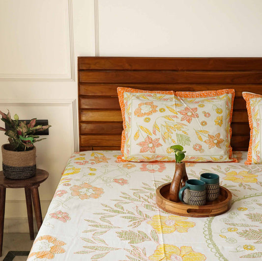 Crayons - Flat I Fitted Bedsheet (90x108 Inches)
