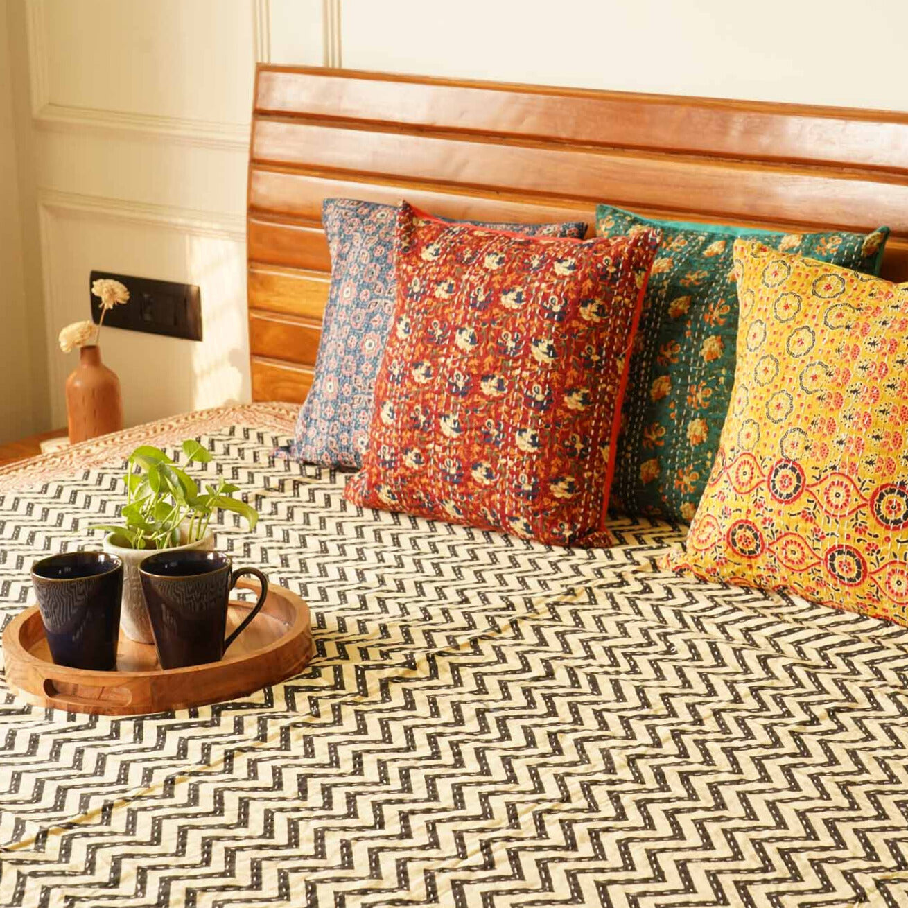 Chevron - Handblock Kantha Stitch Bedcover
