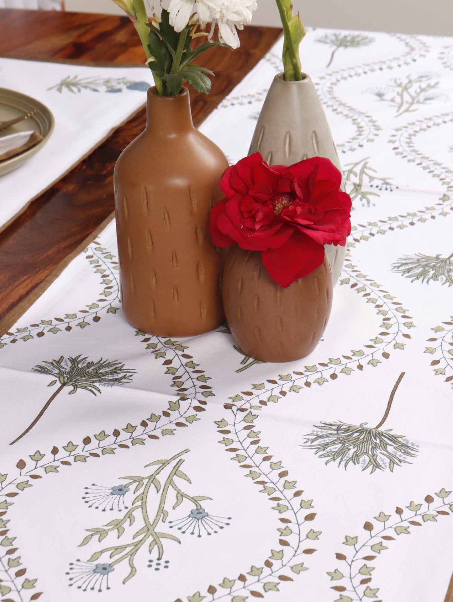 Bel Brown - Table Runner, Table Mats and Napkins