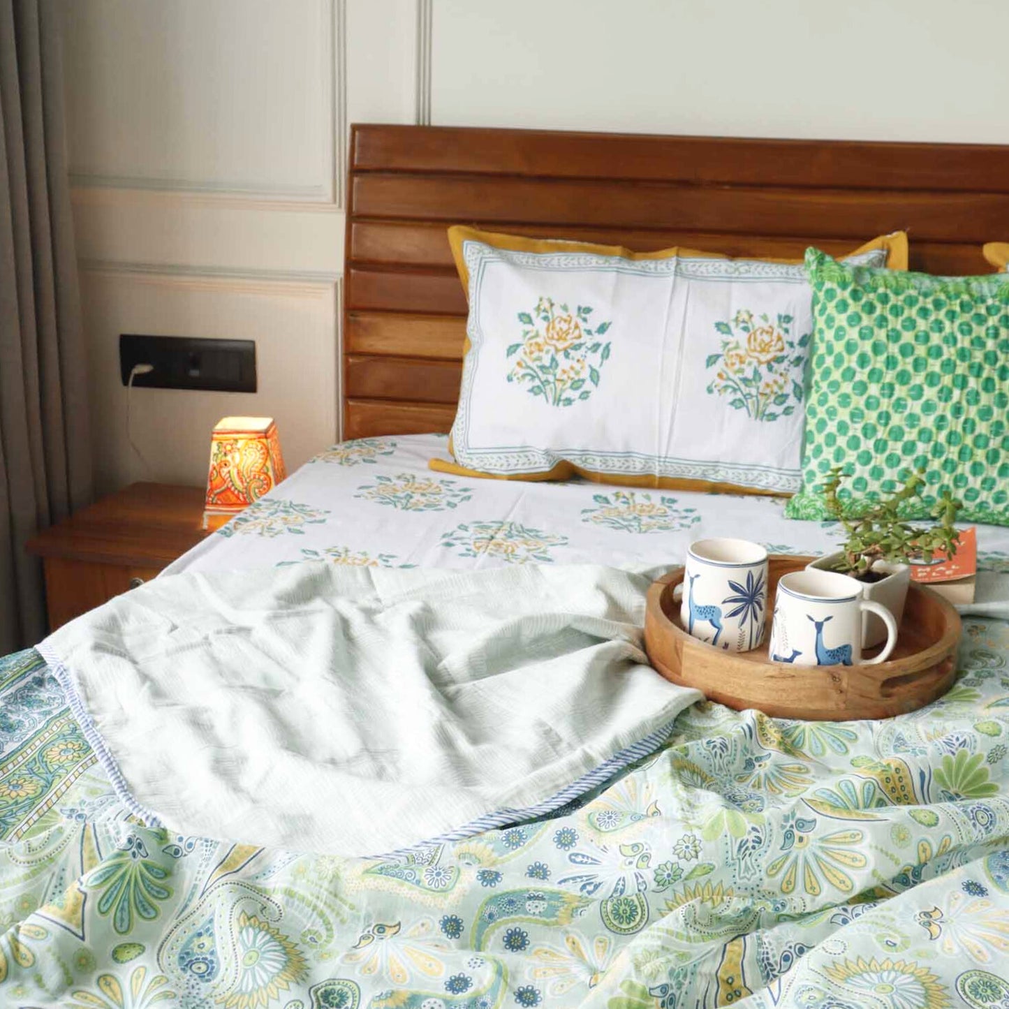 Double Bed Reversible Mul Dohar – Prakaash
