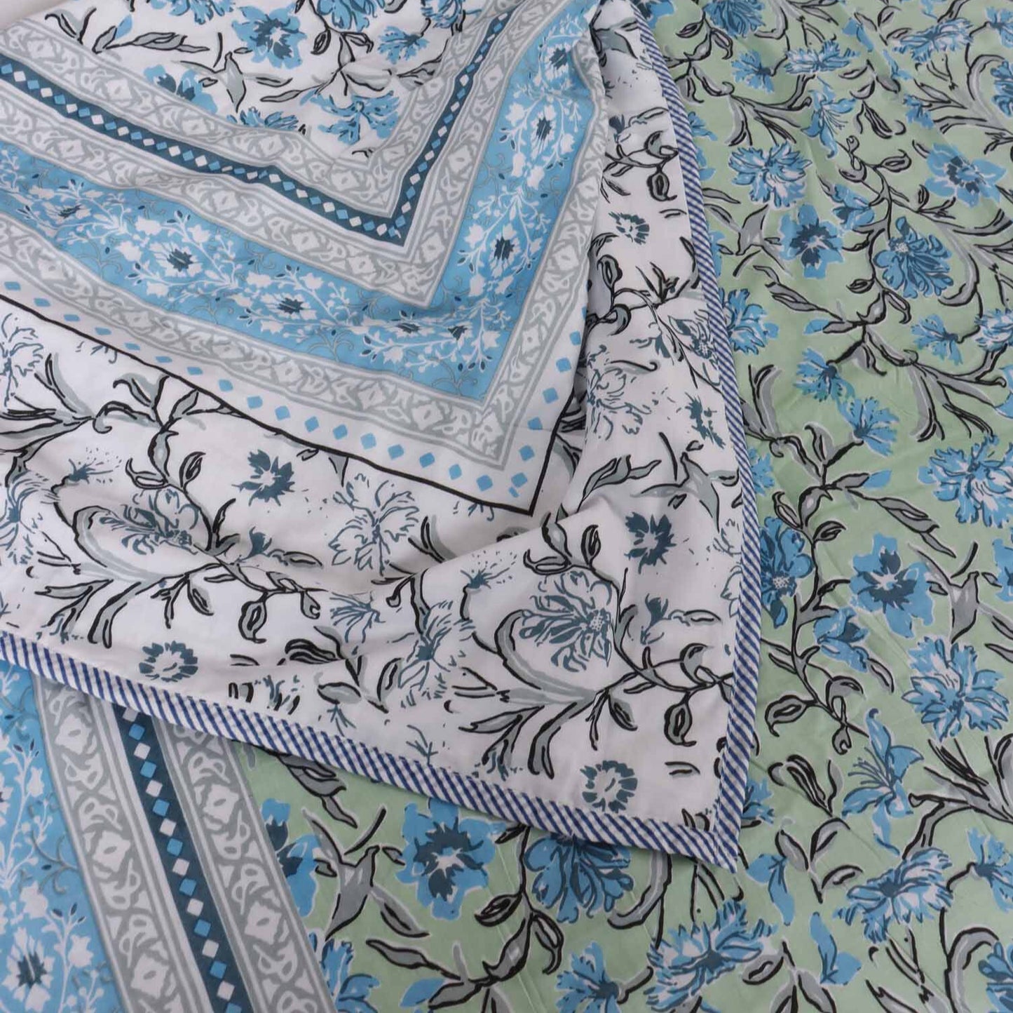 Double Bed Reversible Mul Dohar – Piku Blue