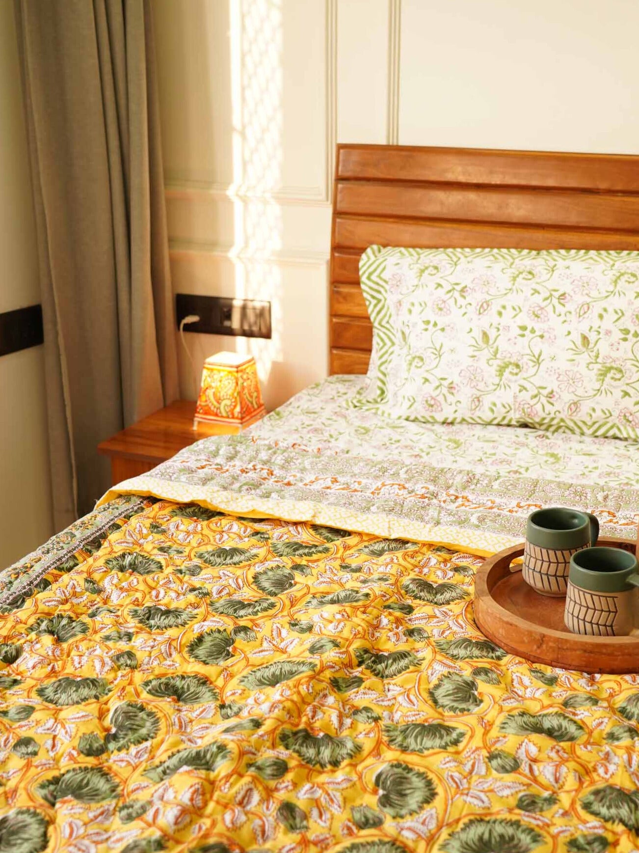 Begum Yellow - Razai I Comforter