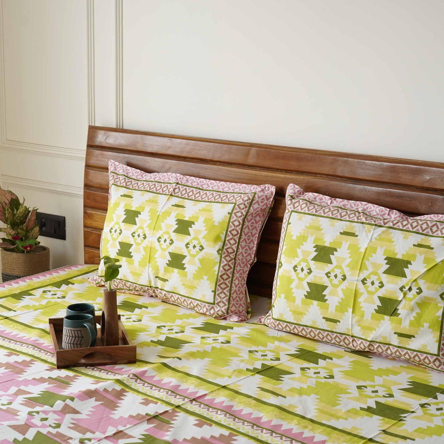 Florescent Puzzle - Bedsheet (108x108 Inches)