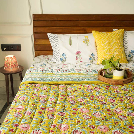 Mehandi - Handblock Razai I Comforter