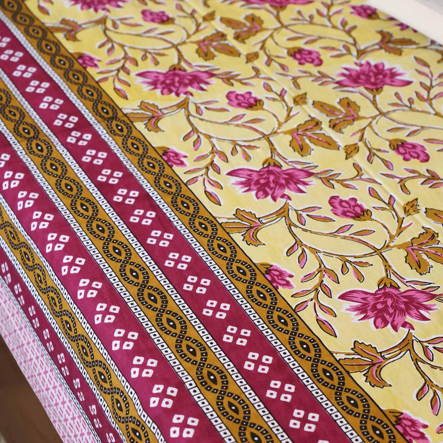 Baagh – Yellow - Flat I Fitted Bedsheet (90x108 Inches)