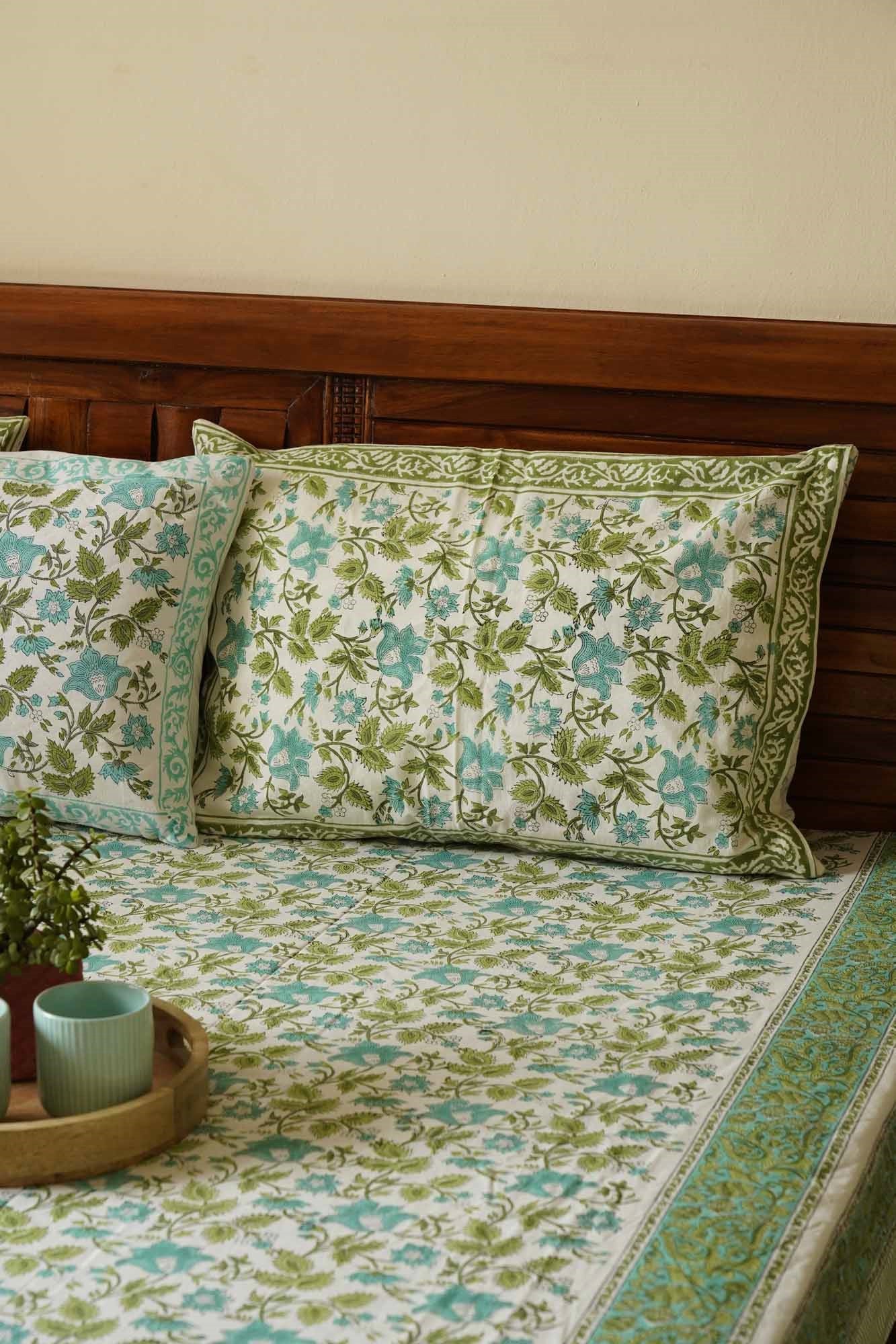 Jashn - E - Bahaaraa - Hand-block Bedsheet (100x108 Inches)