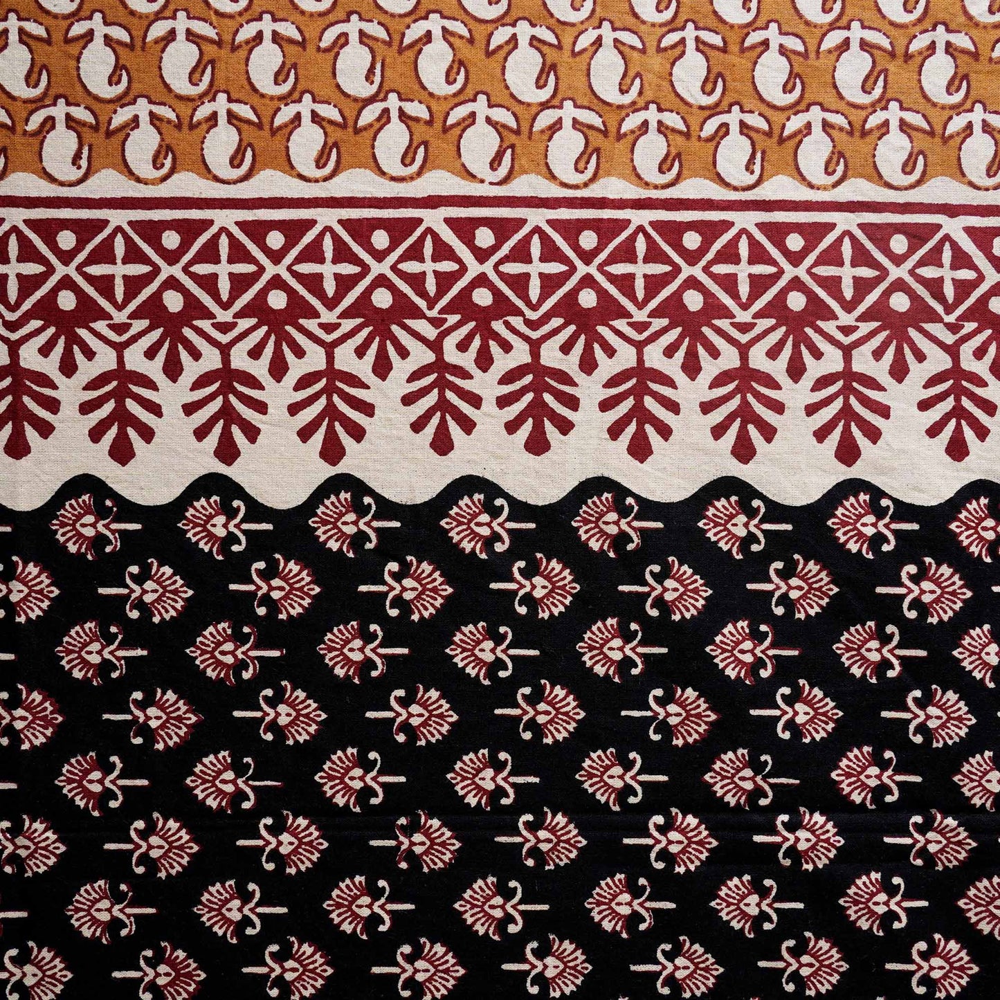 Kalamkari - Black - Flat I Fitted Bedsheet (90x108 Inches)