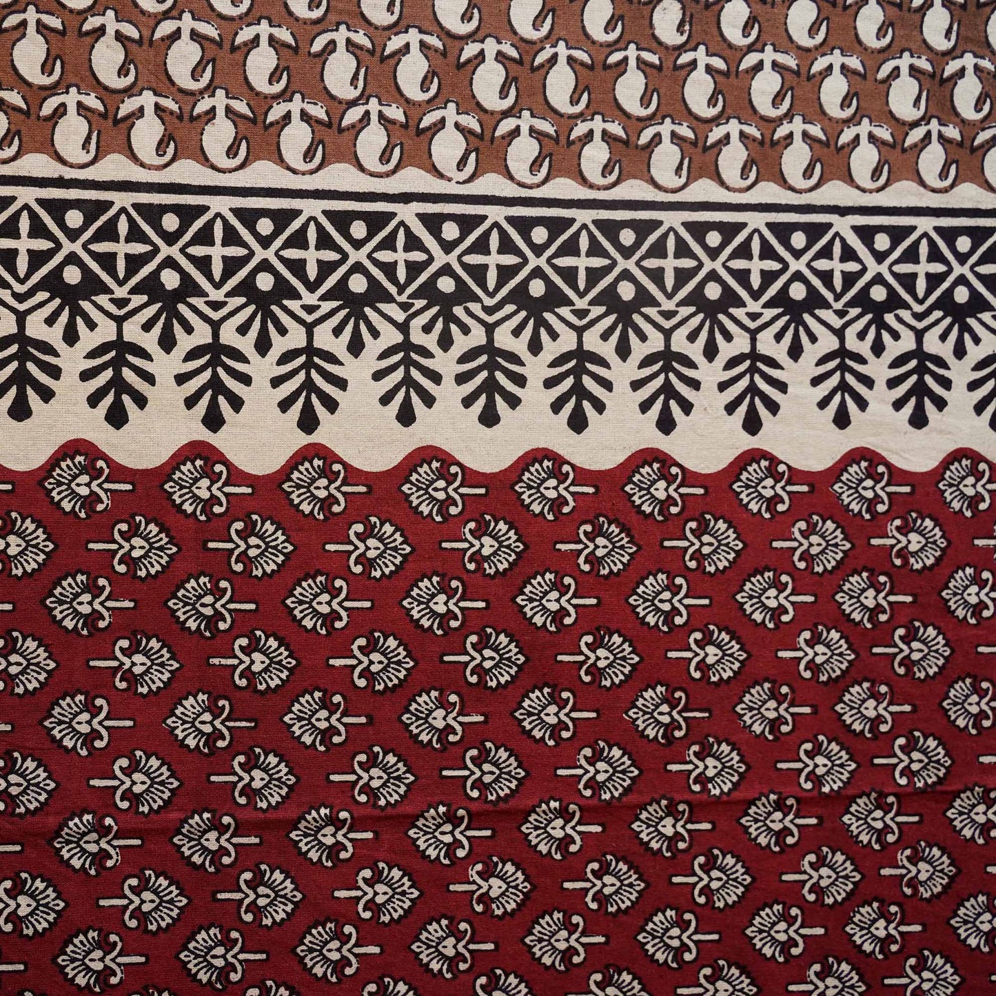 Kalamkari – Maroon – Single Bed (60x90) I Flat I Fitted Bedsheet (90x108 Inches)