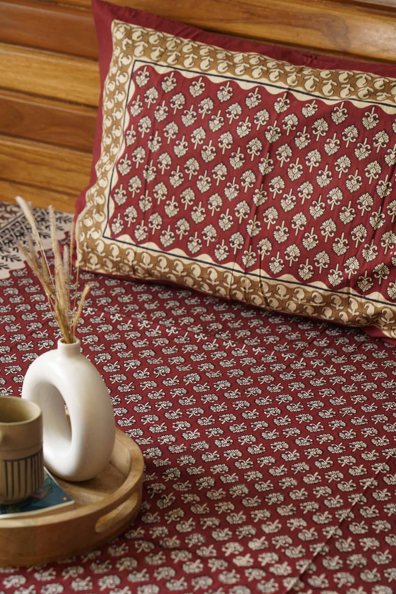 Kalamkari – Maroon – Single Bed (60x90) I Flat I Fitted Bedsheet (90x108 Inches)