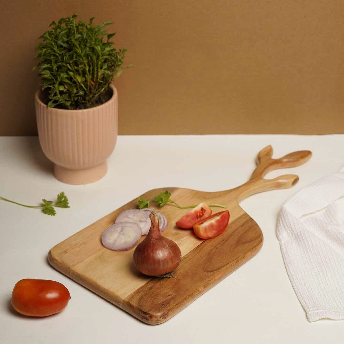 Reindeer Cheeseboard I Chopping Board I Serving Platter - Acacia Wood