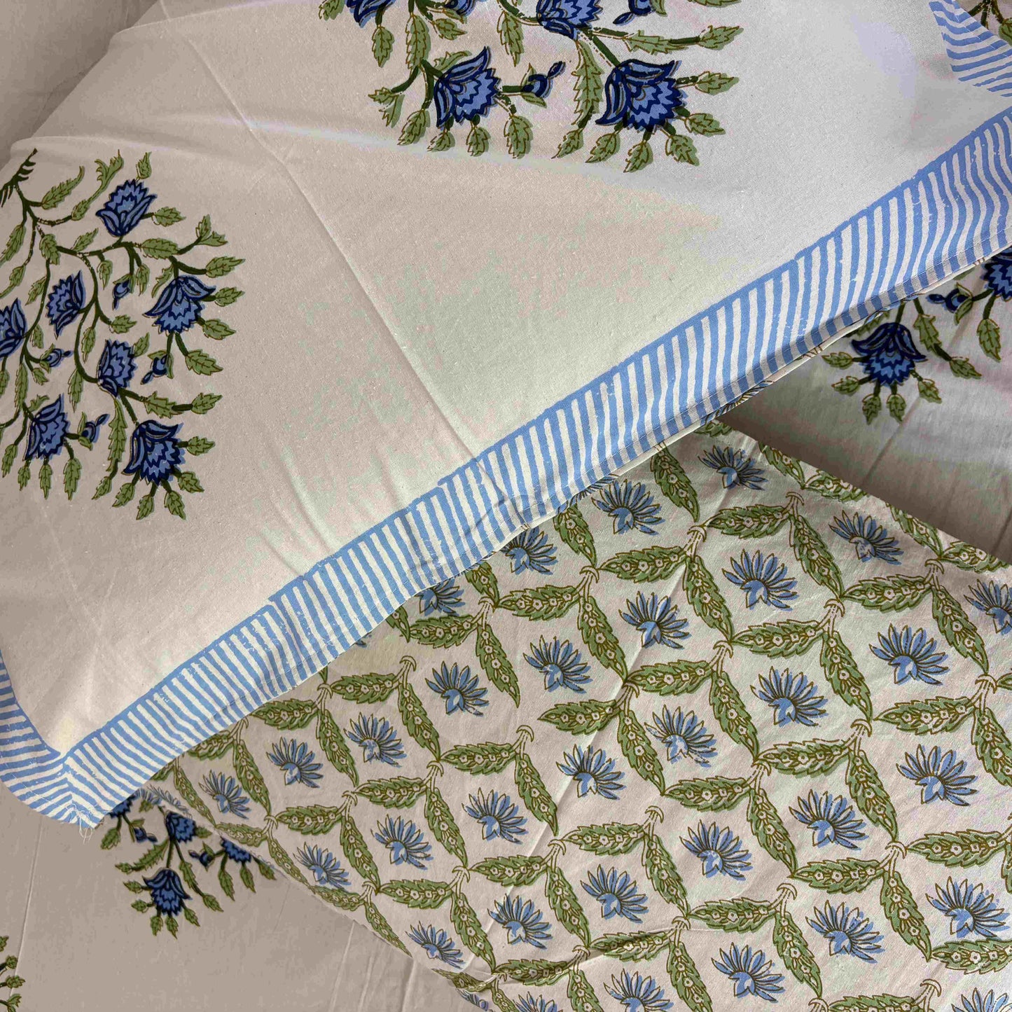 Zareen Blue - Flat I Fitted Bedsheet (108x108 Inches)