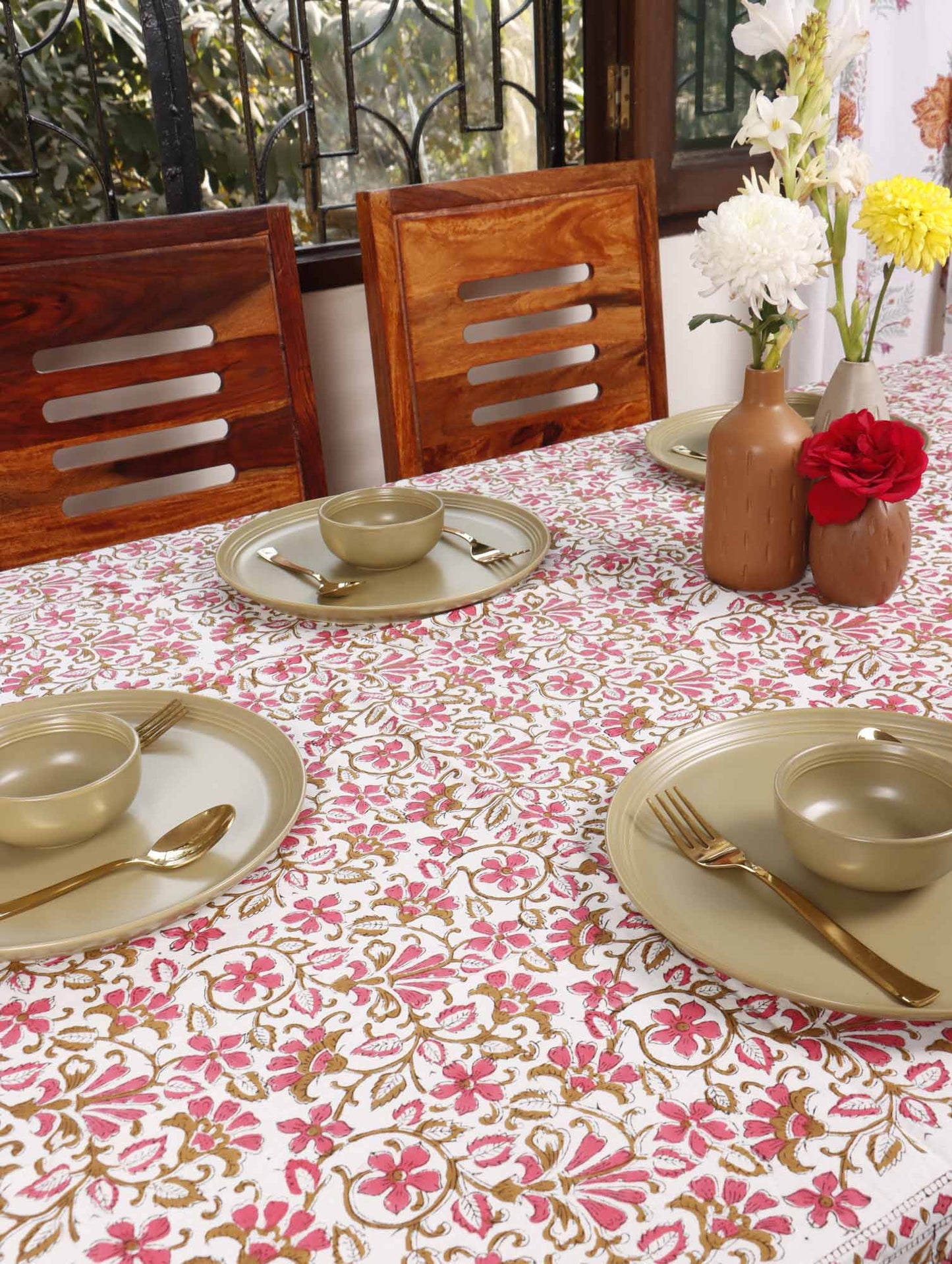 Komal -  Hand Block Six seater Dining Table Cover