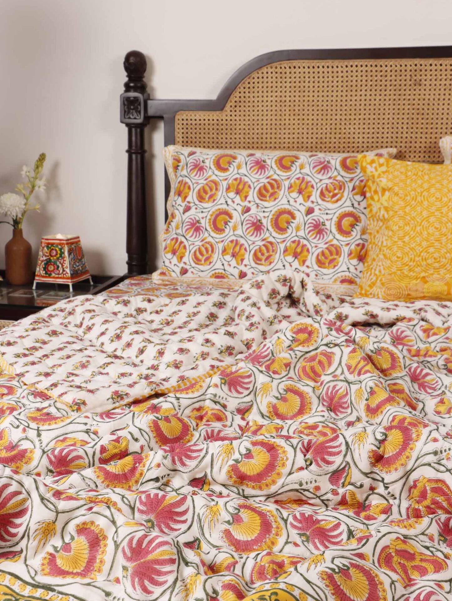 Surajmukhee - Single I Double Bed Razai